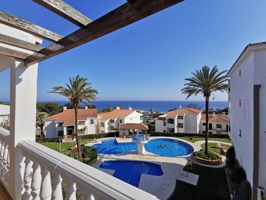 2Br+1Bthr Precioso Apartamento Con Vistas Al Mar Mijas Exterior photo